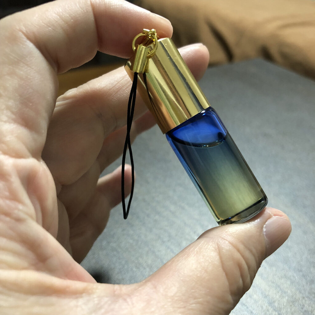 もち歩けるロールオン